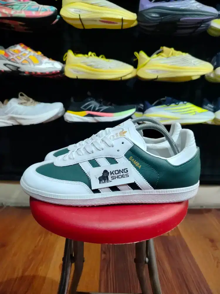 SEPATU ADI SMBA OFF WHITE GREEN 42 2/3