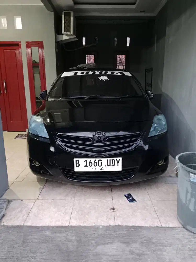 Toyota Limo 2009 Bensin