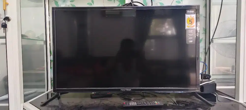 Di jual TV Polytron 32 (Second)