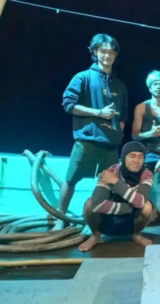 cari kerjaan kalo ada yang di kasih makan