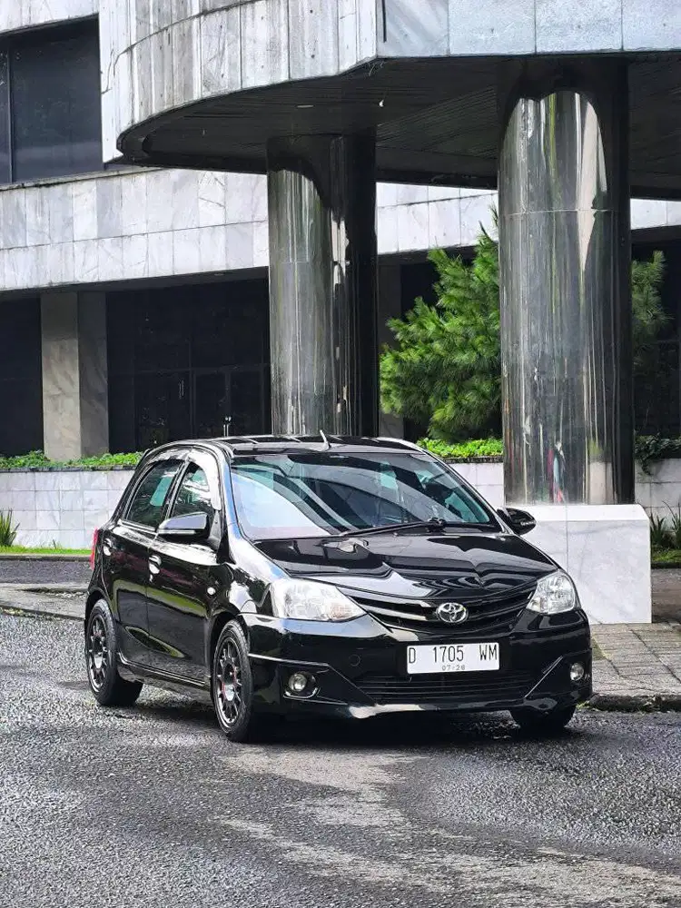 DP 19JT // TOYOTA ETIOS VALCO G 1.2L MT 2013 NON LCGC