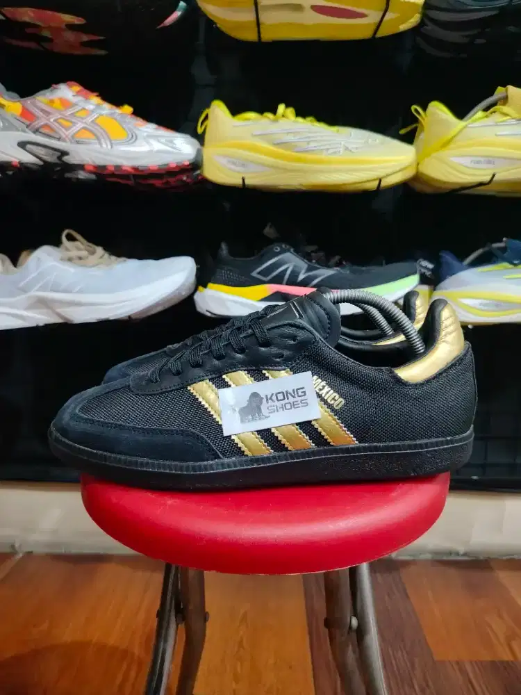 SEPATU ADI SMBA 2025 MEXICO KIT BLACK GOLD 42 2/3
