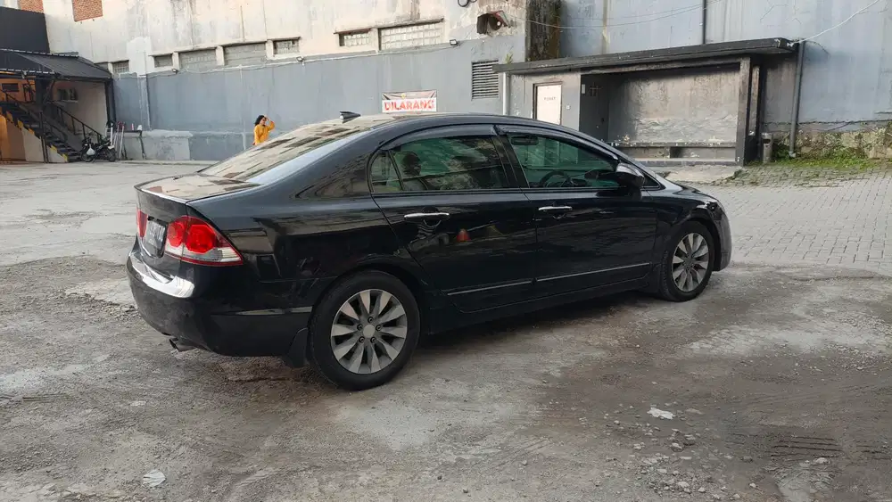 Honda Civic 2011 Bensin