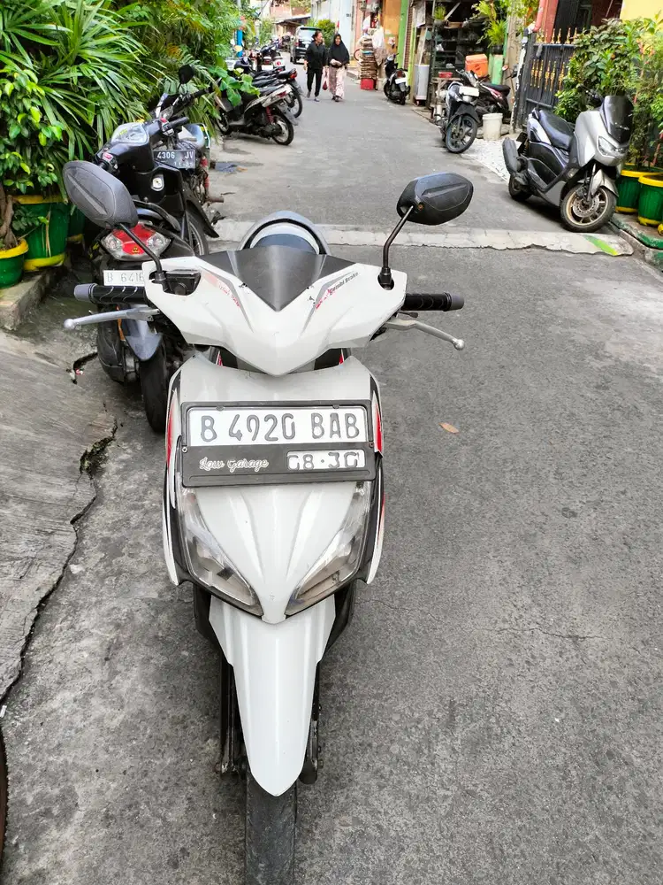 Honda Vario LED tahun 2014 mesin halus pajak panjang