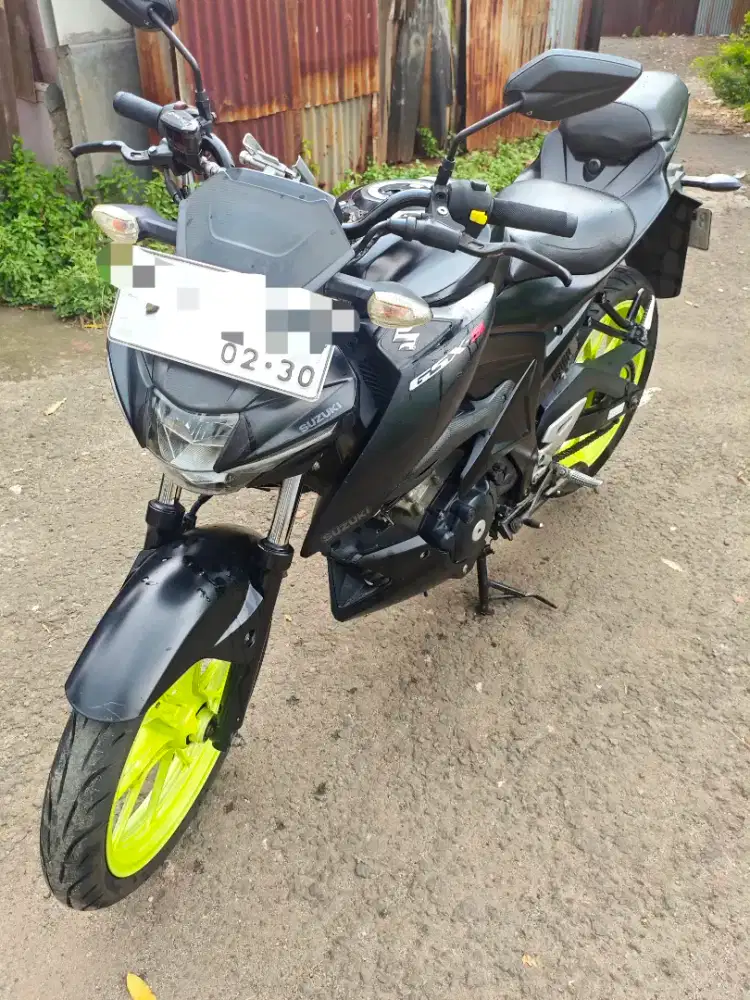Suzuki GSX S150 2018 BLACK