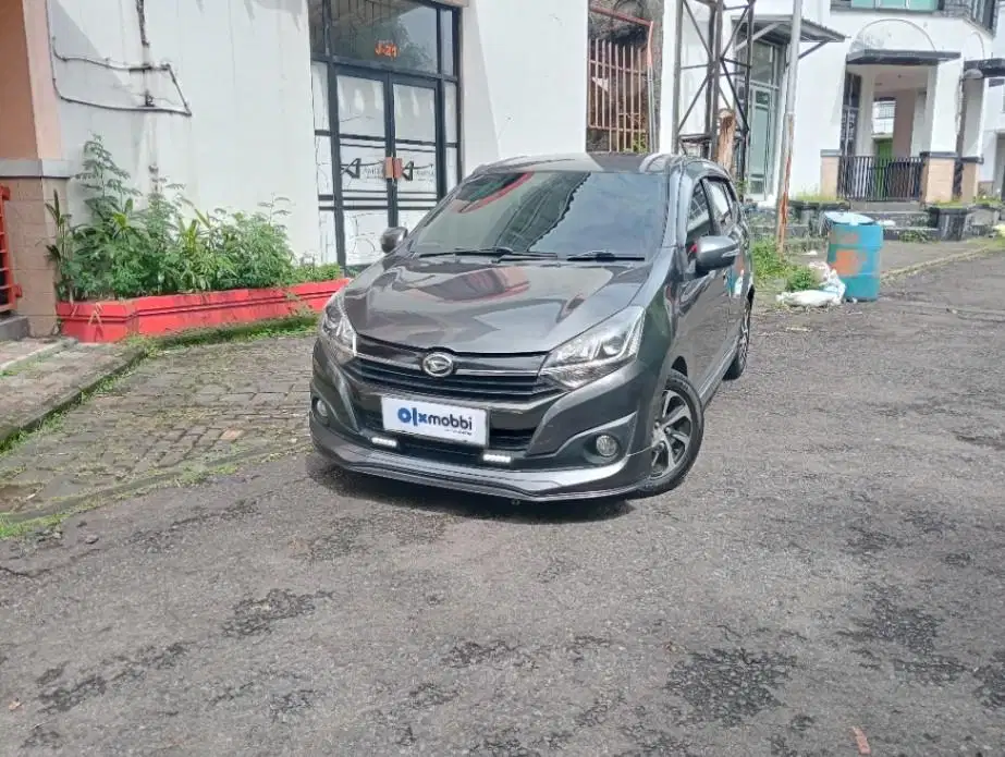 KM Rendah - DAIHATSU AYLA 1.2 R BENSIN M/T 2017 ABU