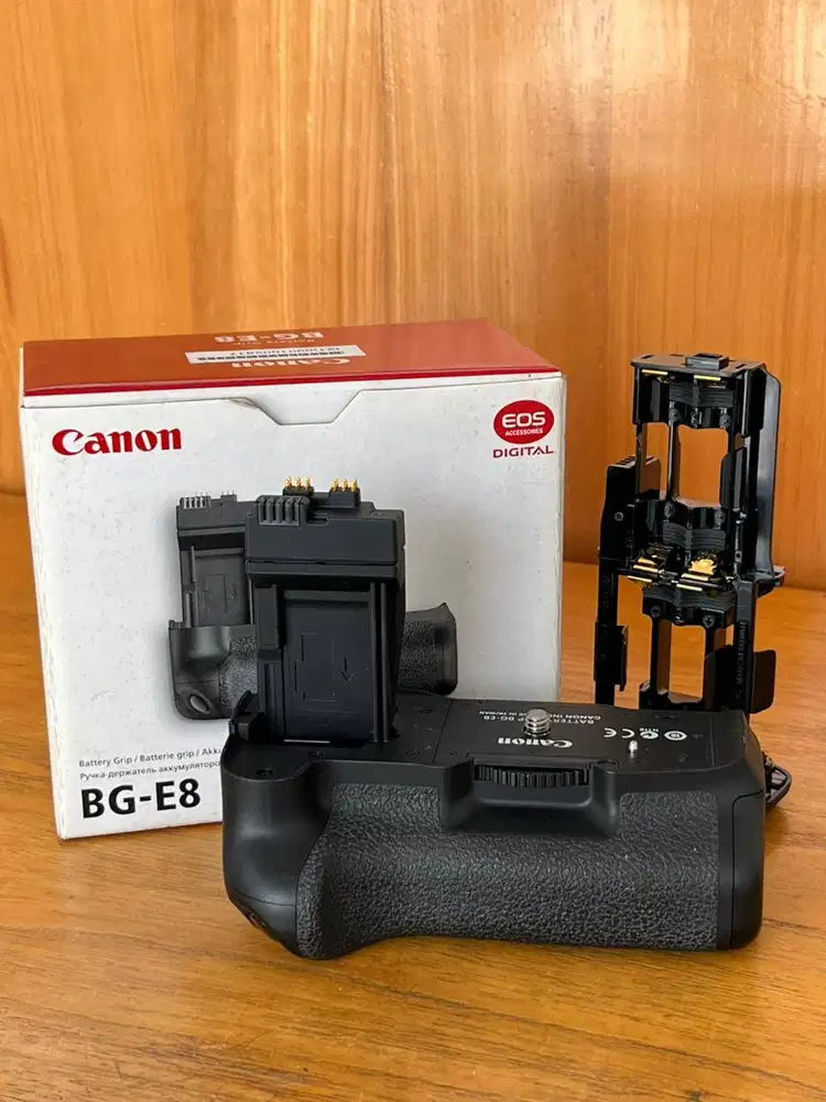 Battery Grip Canon BG-E8 For Canon 550D/600D/650D/700D