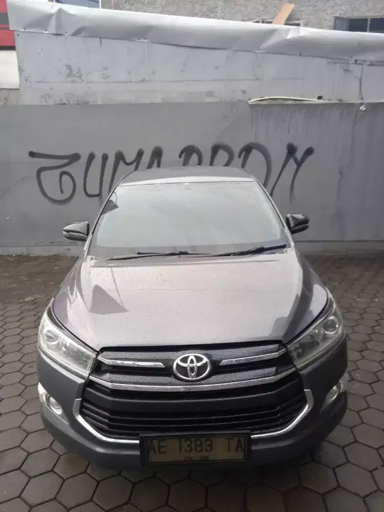 Dijual innova v diesel matic 2018