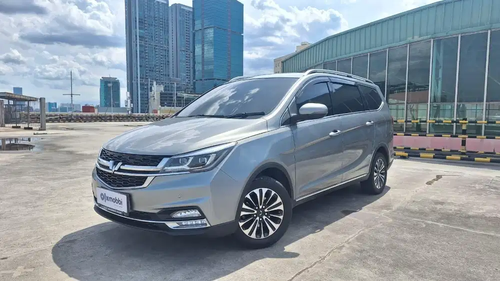 Pajak Panjang - Wuling Cortez 1.5 EX Luxury Plus Bensin-AT 2022