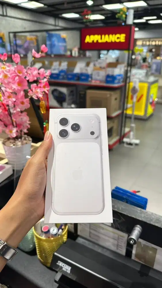 iphone 17 pro 512 silver titanium new