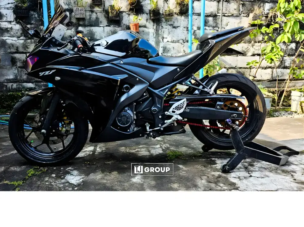 FOR SALE!! Yamaha R25 2014