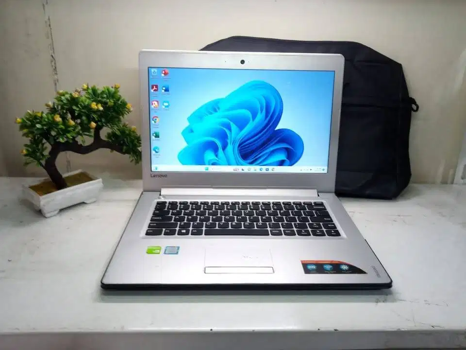 Jual Laptop Grafis Lenovo IP 310-14IKB i5-7200U/8gb/ssd 256gb/14inci