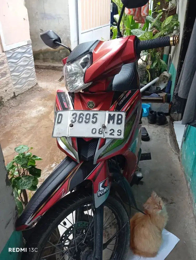 Vega ZR 2014 merah marun