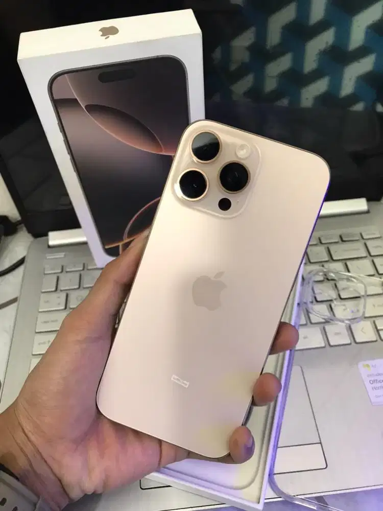 Iphone 16 pro max 256gb dessert second ex ibox