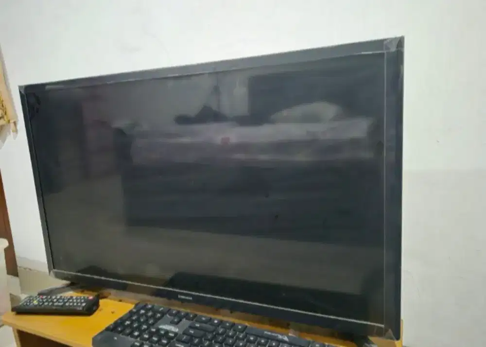 1set TV Led samsung 32 smartTV digital + ps3 slim cfw 160gb seri 25