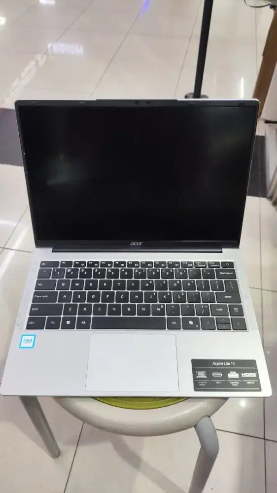 Acer Aspire Lite AL14 37P