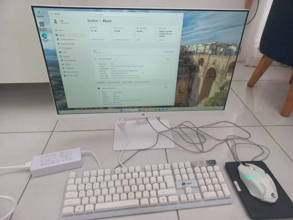 All in one PC i7 gen 8 16/512 24 inci