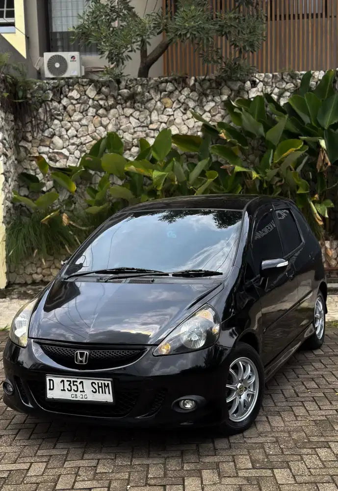 Honda Jazz 2008 AT GD3 Vtec MMC
Top Grade ss lengkap pajak isi mulus