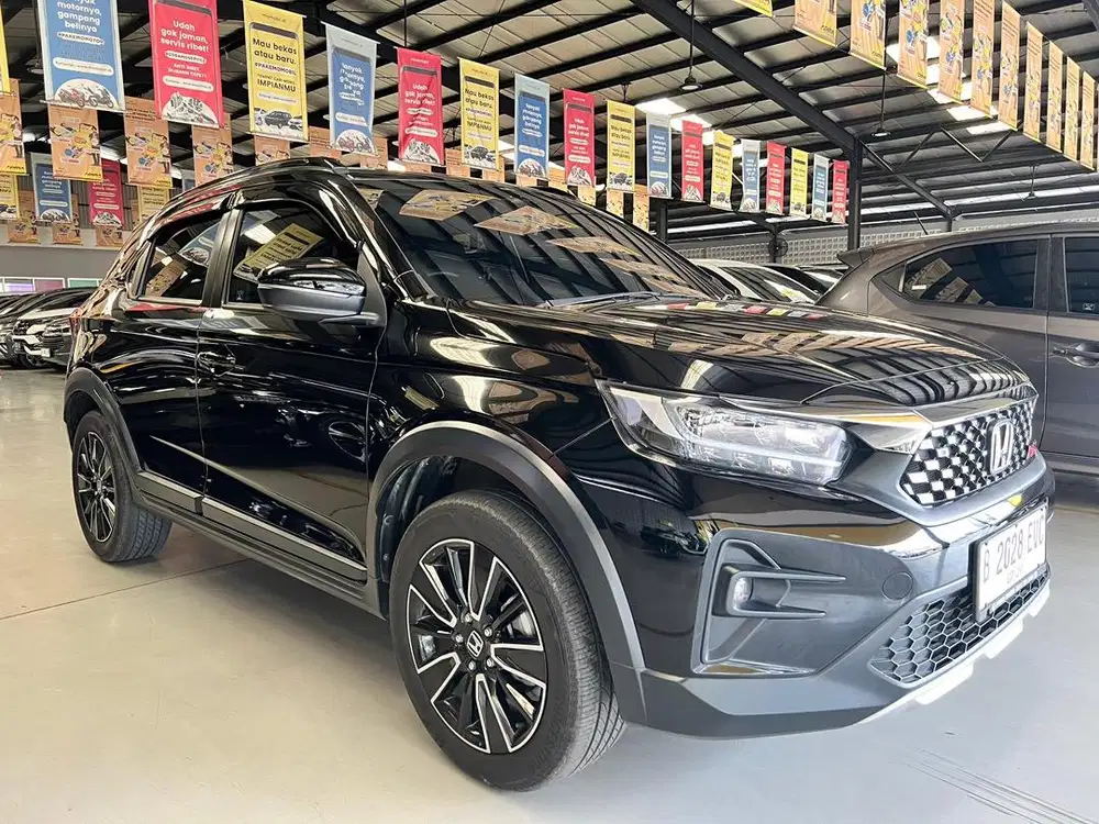 Honda WRV RS AT 2023 Pajak Panjang