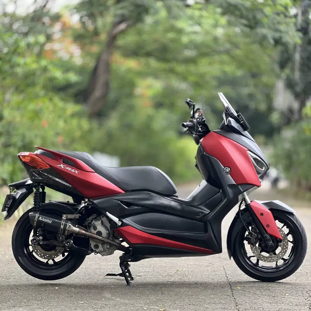 YAMAHA XMAX 250 ABS OLD 2022 MERAH KM LOW PAJAK PANJANG SIAP GAS
