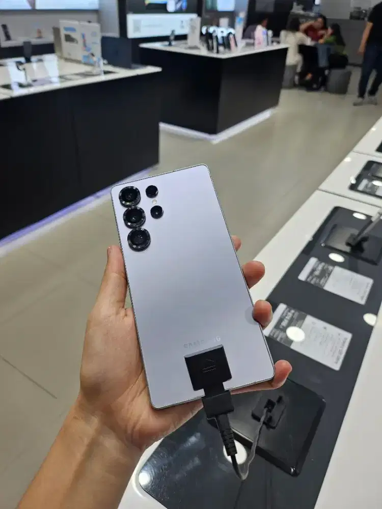 SAMSUNG GALAXY S25 ULTRA 12/256 GARANSI RESMI NASIONAL 1 TAHUN