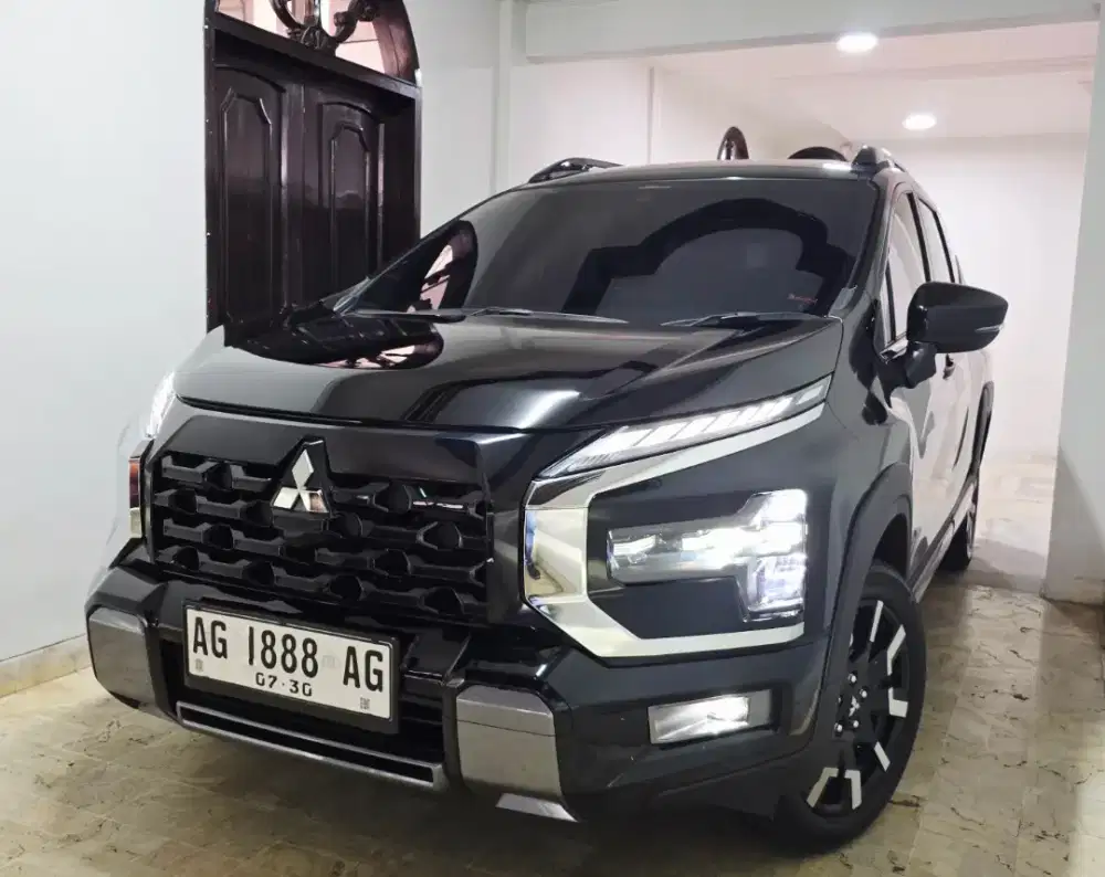 Km3rb! New Xpander Cross Premium