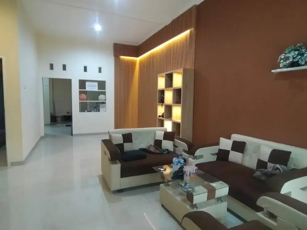 Dijual Rumah Siap Huni Nyaman Terawat LOkasi di Cisaranten Arcamanik Bandung