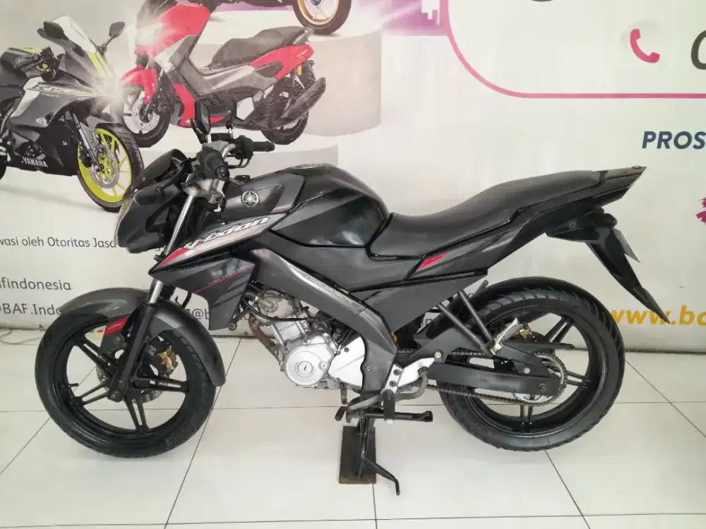 TERMURAH YAMAHA VIXION ADV 2015