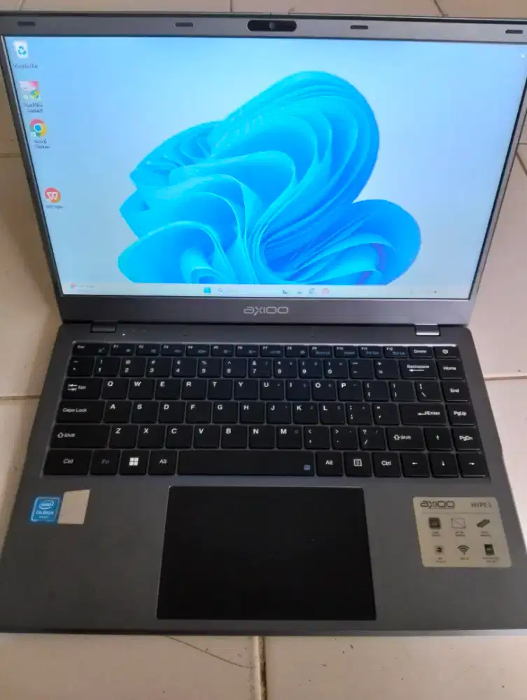 Laptop merk Axioo hype 1