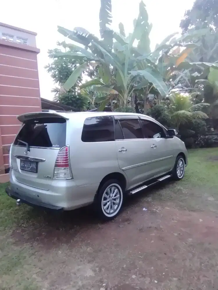 Toyota Kijang innova 2006 tipe G