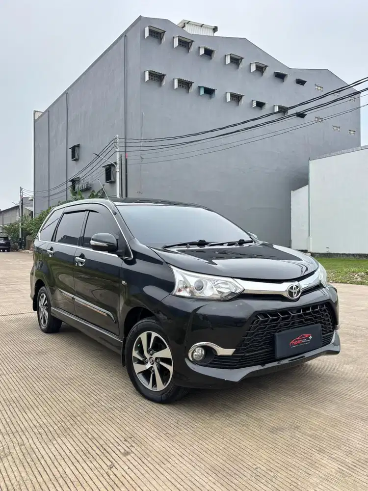 Toyota Avanza Veloz matic bekas murah 2017