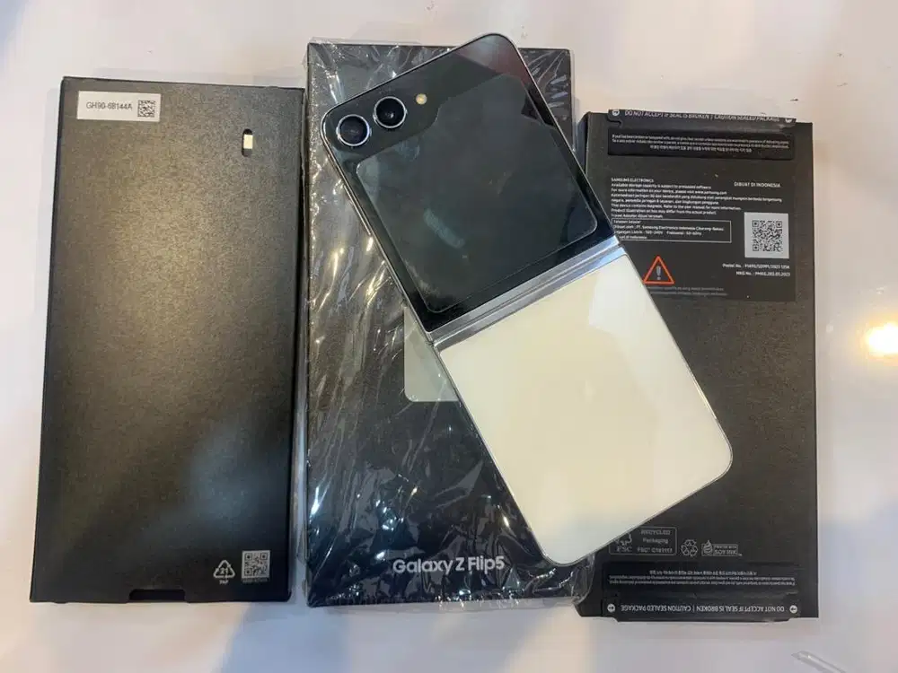 Samsung Z flip 5 512gb