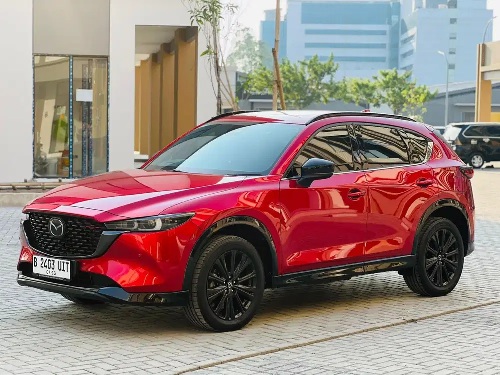 Mazda CX-5 2.5 Kuro Edition Non AWD AT Skyactive G Warna Merah 2023