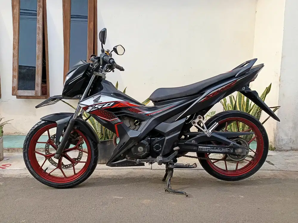 For sale sonic 150R 2021 sehat terawat