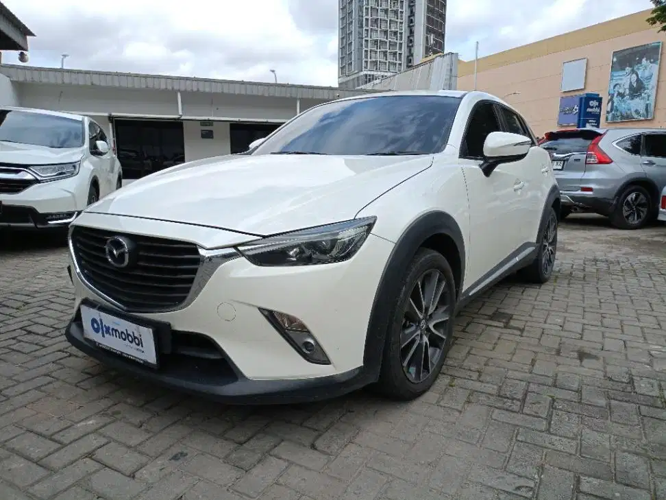 Pajak Panjang Mazda CX3  2.0 Touring Bensin-AT 2017 Putih