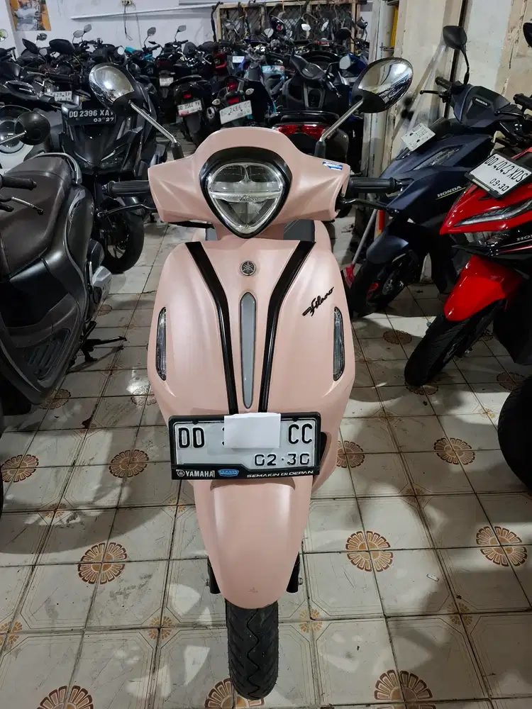 Yamaha filano 125cc 2025 pink