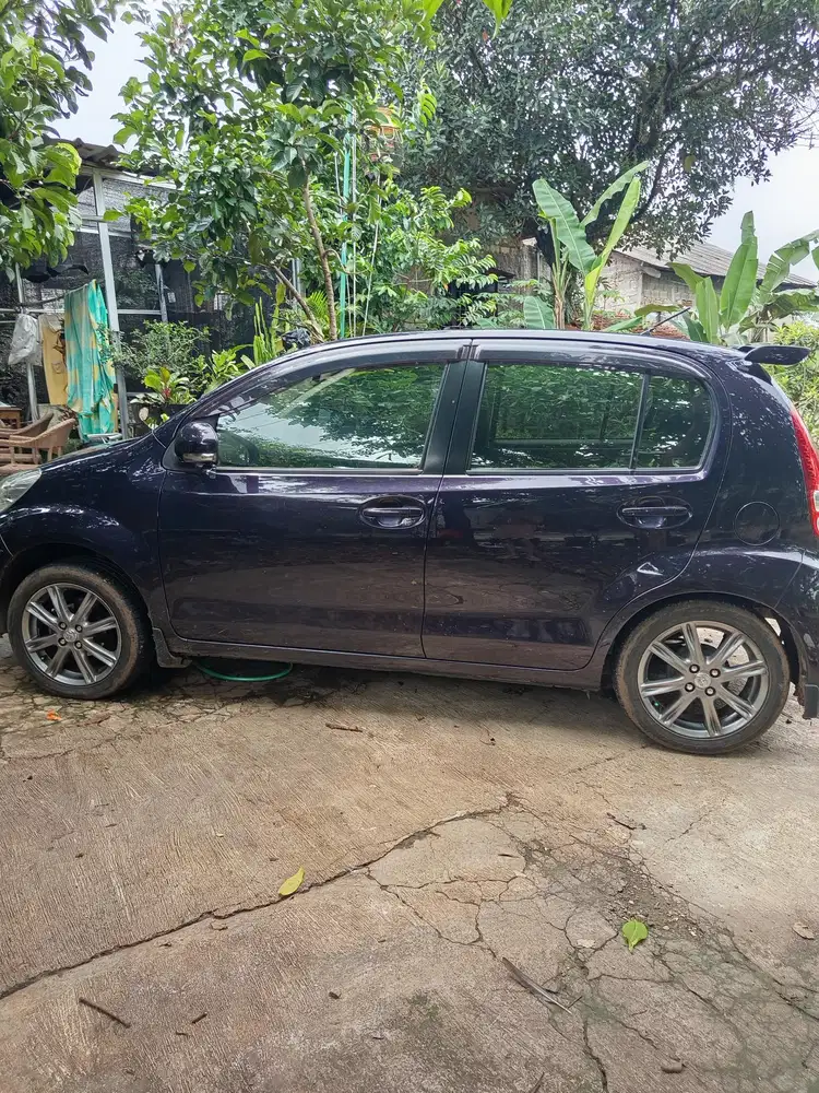 Daihatsu Sirion 2011 Bensin