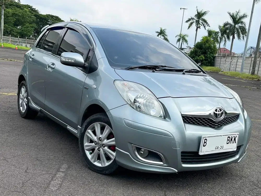 Toyota Yaris 2010 Low KM