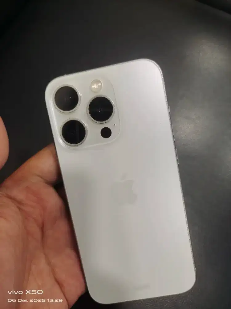 iPhone 15 pro 512GB iBox like new