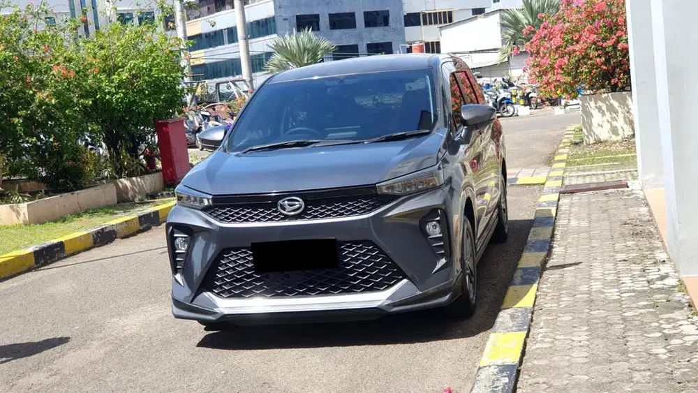 Km18rb daihatsu xenia r ads cvt 2022 hitam pajak panjang