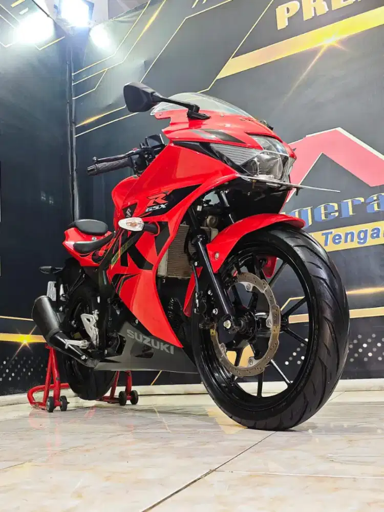 Suzuki GSX R 150 Keyles TH 2018 odo 2rb Anugerah Motor Rungkut
