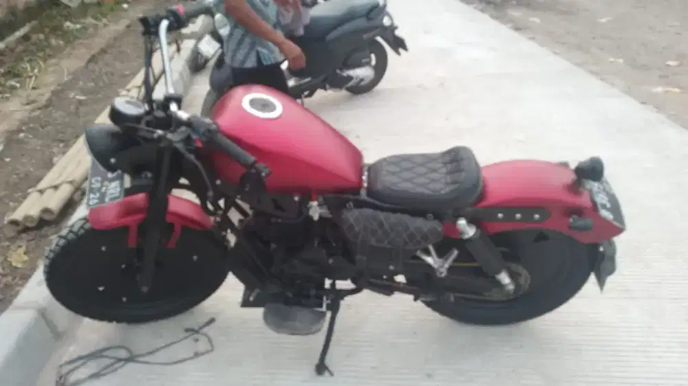 Scorpio 225 custom Bobber Benel Jok lipat