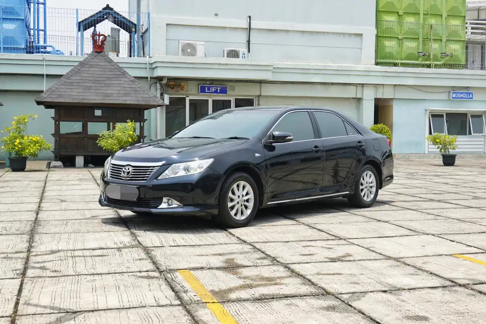 Toyota Camry 2013 Bensin
