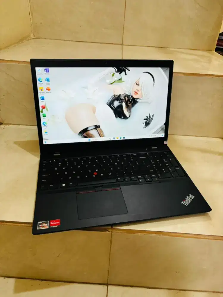 Lenovo Thinkpad Ryzen 5 Pro 5650U Gen 12 VGa 8Gb Ram 16Gb Ssd 512GB