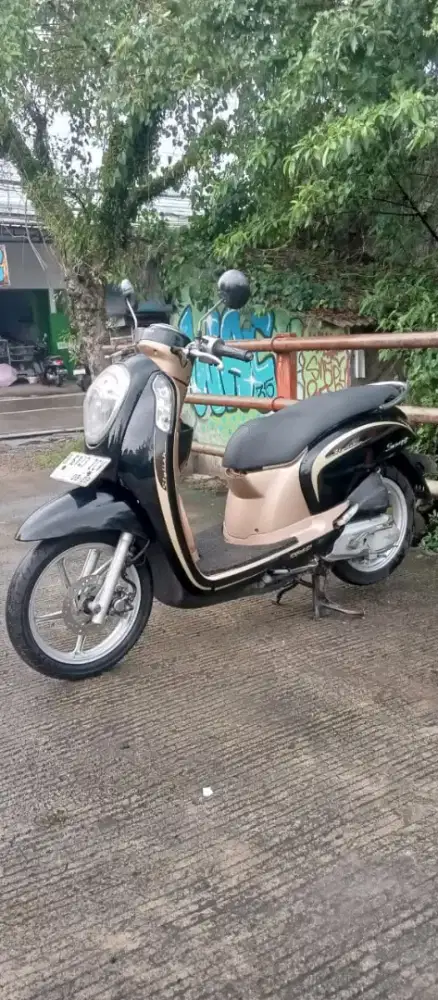 Scoopy 2013 hitam coklat surat lengkap