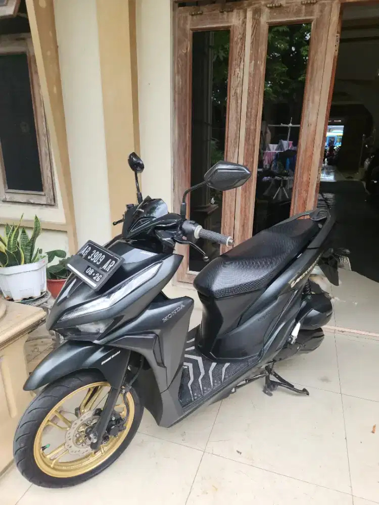 Vario 150 keyless hitam emas 2021 gbm remote 2 wajib