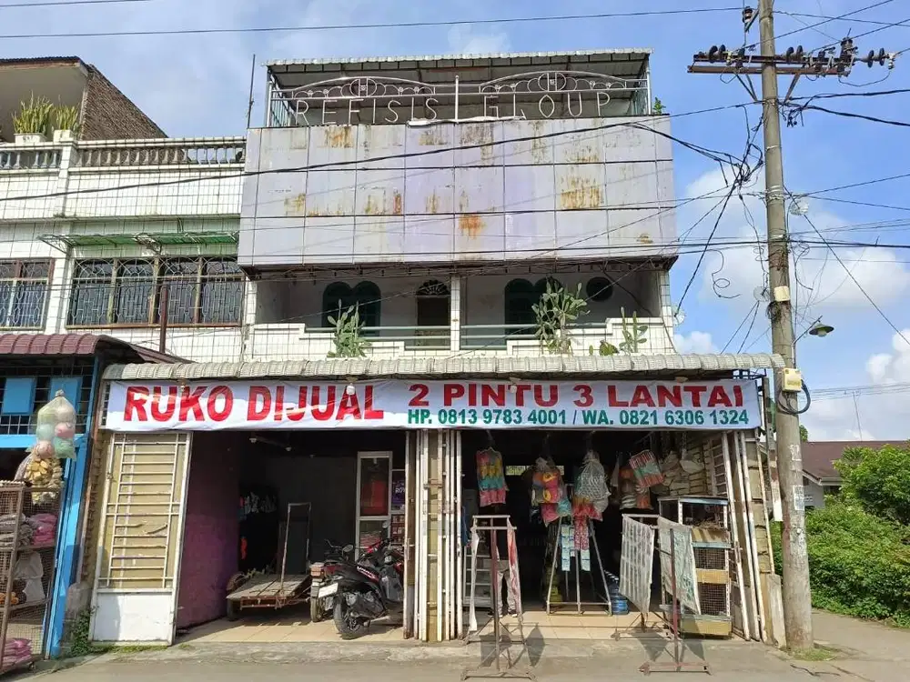 Dijual Cepat Ruko 2 Pintu 3 Lantai dan Rumah 2 Pintu 2 Lantai