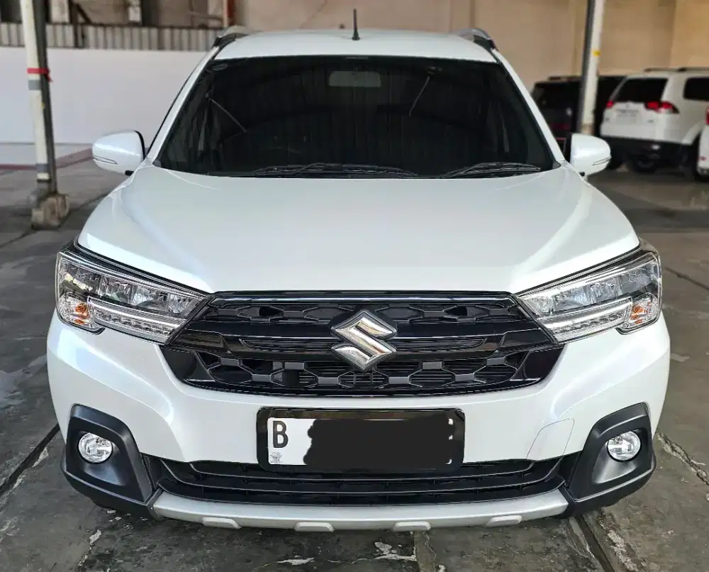 Baru 11rban Km Suzuki XL7 XL 7 Beta Hybrid AT Matic 2023 Putih Mulus