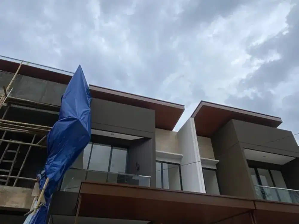 Rumah didekat MRT,TOL & Pondok indah Mall jakarta selatan Hanya 1 M an