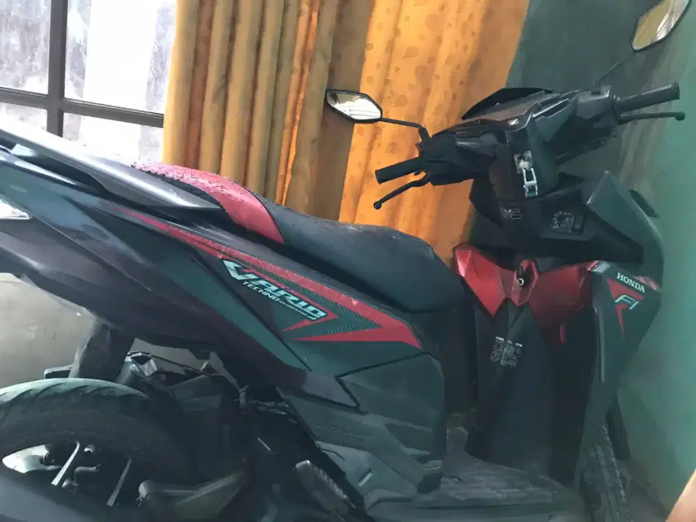Jual cepat Vario 125 tahun 2015
